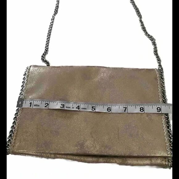 Chelsea28 Nordstrom‎ Champagne Metallic Crossbody Purse, Whipstitch & Chain Trim - Picture 5 of 7